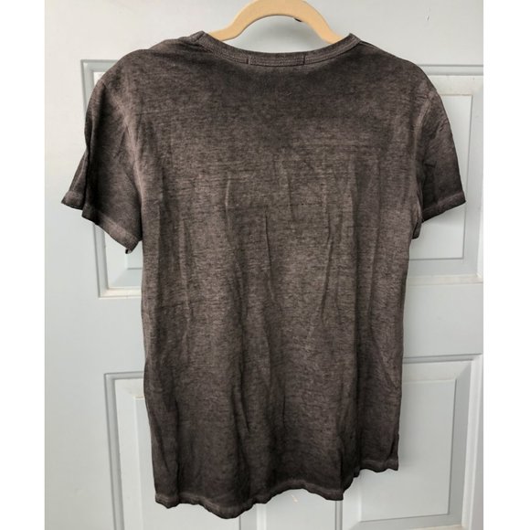 Pam & Gela Choker V-Neck Tee - Picture 2 of 3